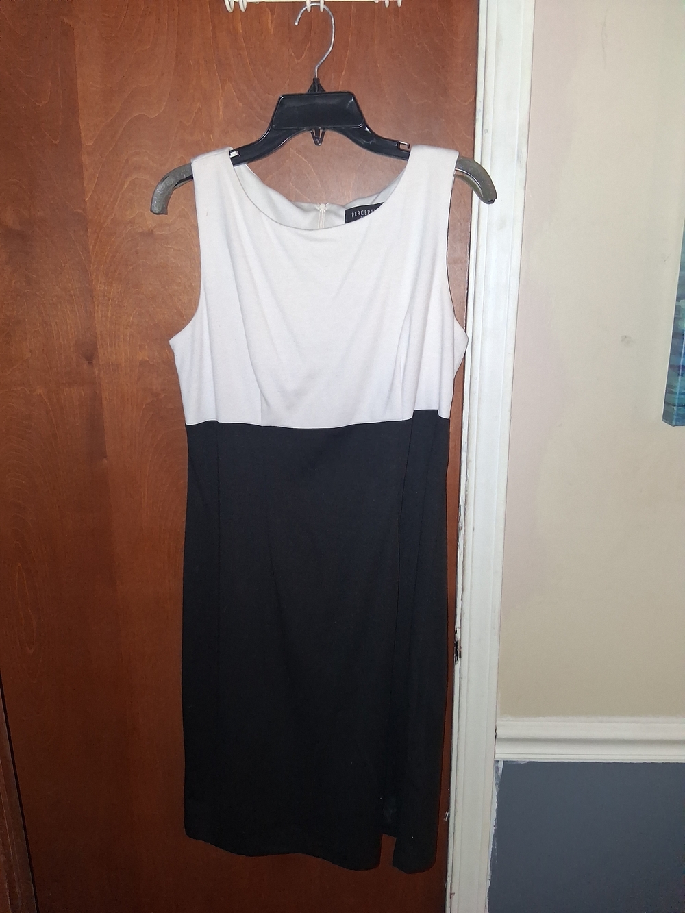 Perceptions Sleeveless Colorblock Sheath Dress in White and Black